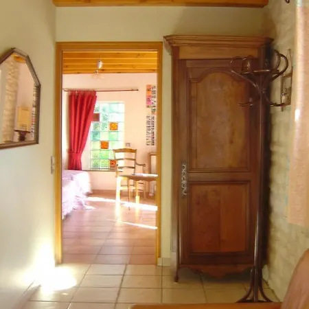 Les Bois De Sapin Holiday home *
