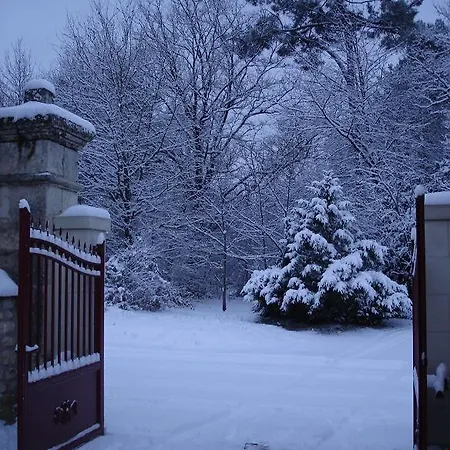 Holiday home Les Bois De Sapin Scorbe-Clairvaux